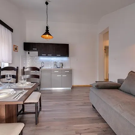 Dosen Ii 3* Baska (Krk)