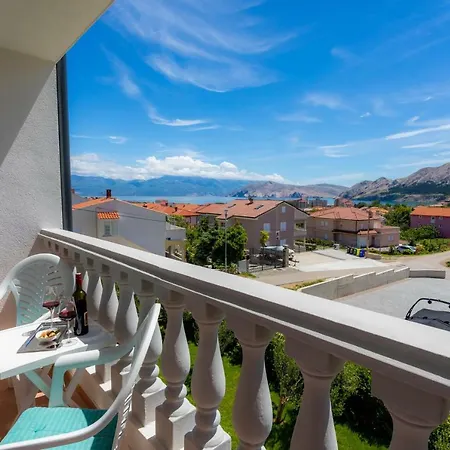 Dosen Ii Gostinjska kuća Baska (Krk)