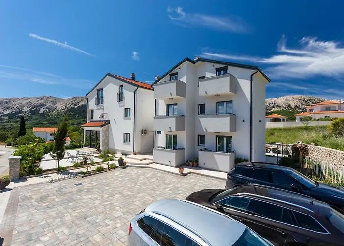 בית הארחה Dosen Ii באסקה